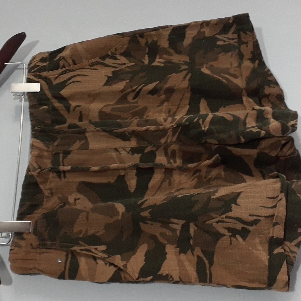 #115 RETAIL $58 WEARABLES cotton shorts - Picture 1 of 9
